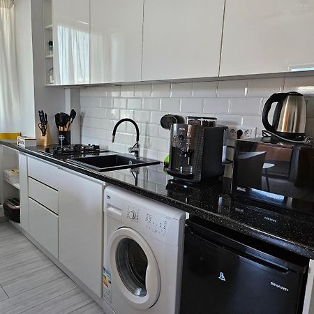 Apartament Dem Radulescu Langa Strand Râmnicu Vâlcea 外观 照片