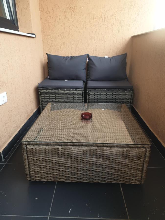 Apartament Dem Radulescu Langa Strand Râmnicu Vâlcea 外观 照片